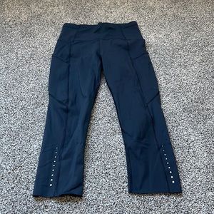 Black Lululemon Capris!